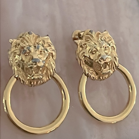 Beautiful RARE Gold Lionhead Door Knocker Earrings - Picture 1 of 11